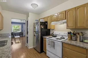 8105 SE Reedway St, Portland, OR 97206 - Photo 6