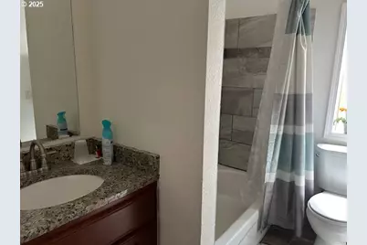 124249 Little Deschutes Dr, Crescent Lake, OR 97733 - Photo 12