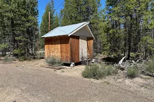 124249 Little Deschutes Dr, Crescent Lake, OR 97733 - Photo 20
