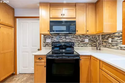 1630 Underwood Ave, Coos Bay, OR 97420 - Photo 16