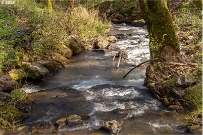 445 Country Club Rd, Hood River, OR 97031 - Photo 6