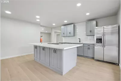 11605 SW 95th Ave, Portland, OR 97223 - Photo 12