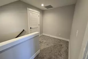 447 SW 15th Ave, Canby, OR 97013 - Photo 14
