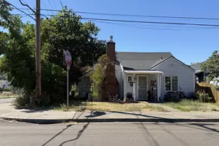 1470 SE Jackson St, Roseburg, OR 97470 - Photo 2