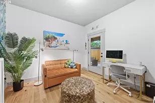 1024 NE Going St, Portland, OR 97211 - Photo 20
