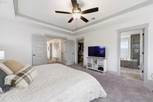 1024 NE Going St, Portland, OR 97211 - Photo 26