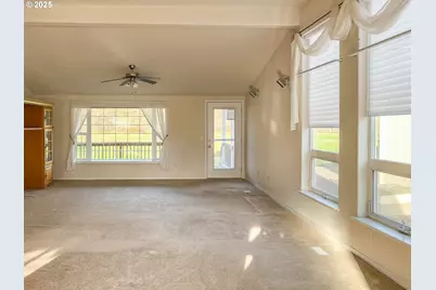 152 Jacob Hale Way, Roseburg, OR 97471 - Photo 6