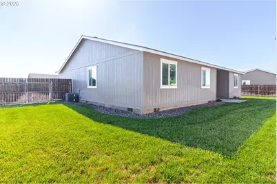 1481 NE Kenna Dr, Hermiston, OR 97838 - Photo 18