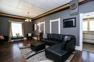 381 9th St, Springfield, OR 97477 - Photo 20