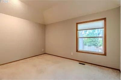16555 SW Estuary Dr, Beaverton, OR 97006 - Photo 34