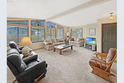 16063 Driftwood Ln #56, Brookings, OR 97415 - Photo 4