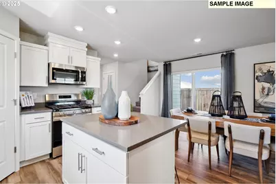 674 Merriott Ln, Woodburn, OR 97071 - Photo 6