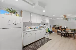 3212 SE 74th Ave, Portland, OR 97206 - Photo 30