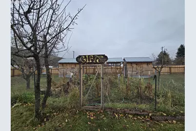 203 N Alder St, Wallowa, OR 97885 - Photo 20