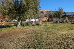 203 N Alder St, Wallowa, OR 97885 - Photo 32