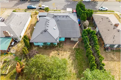 605 SE 166th Pl, Portland, OR 97233 - Photo 34