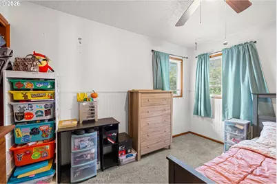 605 SE 166th Pl, Portland, OR 97233 - Photo 18