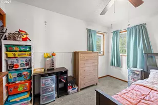 605 SE 166th Pl, Portland, OR 97233 - Photo 18