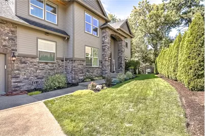 9361 NW Murlea Ln, Portland, OR 97229 - Photo 2