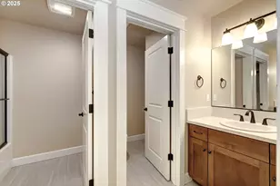 9361 NW Murlea Ln, Portland, OR 97229 - Photo 28