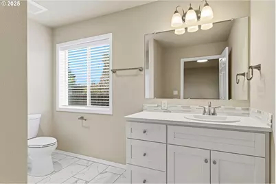 2211 SE 182nd Ave, Portland, OR 97233 - Photo 22