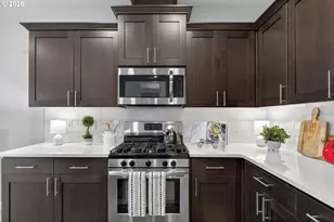 2876 S Nectarine St, Cornelius, OR 97113 - Photo 8