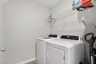 2876 S Nectarine St, Cornelius, OR 97113 - Photo 32