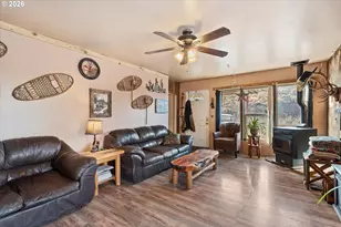220 Elm St, Baker City, OR 97814 - Photo 14