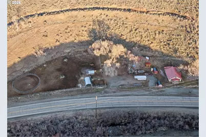 220 Elm St, Baker City, OR 97814 - Photo 1