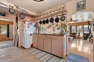 220 Elm St, Baker City, OR 97814 - Photo 18