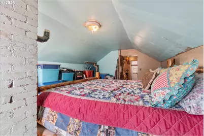 220 Elm St, Baker City, OR 97814 - Photo 36