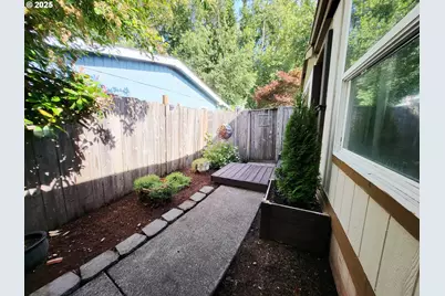 2350 N Terry St #55, Eugene, OR 97402 - Photo 6