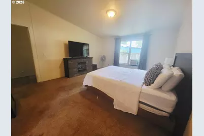 2350 N Terry St #55, Eugene, OR 97402 - Photo 32