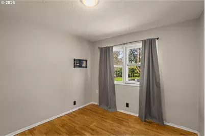 1731 NE Liberty St, Portland, OR 97211 - Photo 10