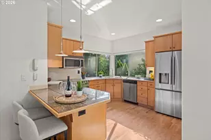 4249 SW Dosch Rd, Portland, OR 97239 - Photo 14