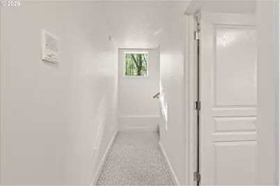 4249 SW Dosch Rd, Portland, OR 97239 - Photo 26