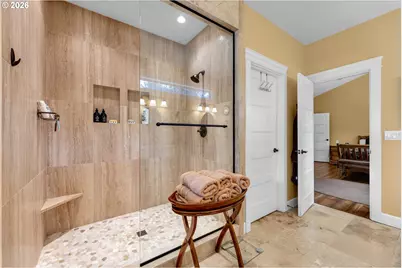 102 NW 164th St, Ridgefield, WA 98642 - Photo 14