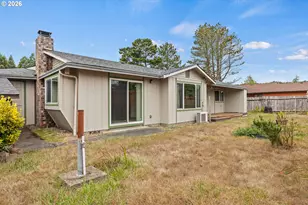 2521 Delores Ln, North Bend, OR 97459 - Photo 36