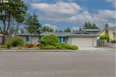2521 Delores Ln, North Bend, OR 97459 - Photo 2
