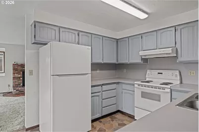 2521 Delores Ln, North Bend, OR 97459 - Photo 16