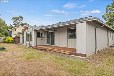 2521 Delores Ln, North Bend, OR 97459 - Photo 38
