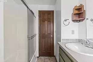 2521 Delores Ln, North Bend, OR 97459 - Photo 32