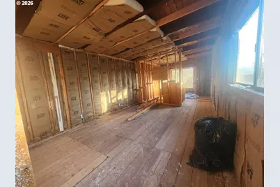 1314 NE Beulah Dr, Roseburg, OR 97470 - Photo 8