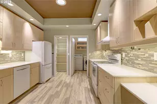 2009 E 12th St, The Dalles, OR 97058 - Photo 14