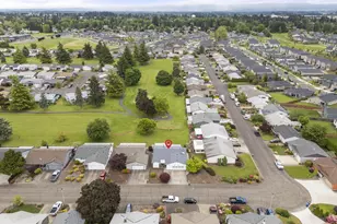 810 S Columbia Dr, Woodburn, OR 97071 - Photo 28