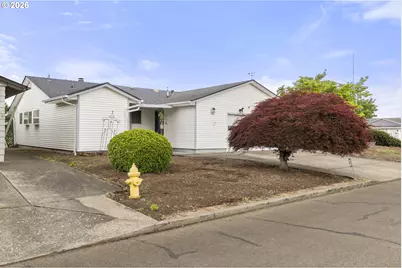 810 S Columbia Dr, Woodburn, OR 97071 - Photo 30