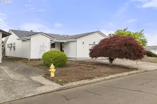 810 S Columbia Dr, Woodburn, OR 97071 - Photo 30