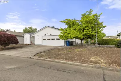 810 S Columbia Dr, Woodburn, OR 97071 - Photo 32