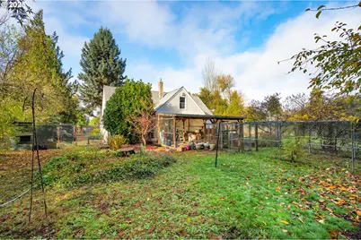 895 Glory Dr, Eugene, OR 97404 - Photo 24