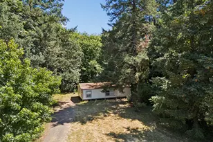 12425 SW Riverview Ln, Wilsonville, OR 97070 - Photo 1